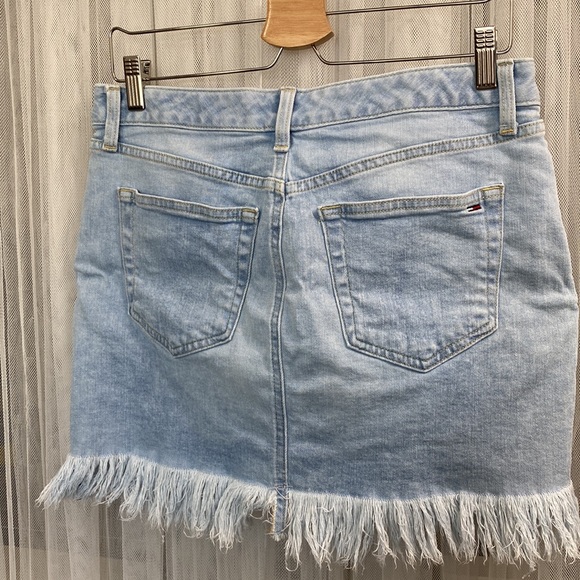 Tommy Hilfiger jeans skirt - Picture 5 of 15
